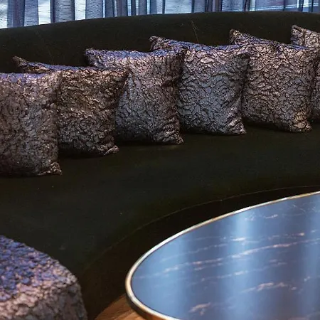 Luxurious By Sebastiana Group * San Sebastián