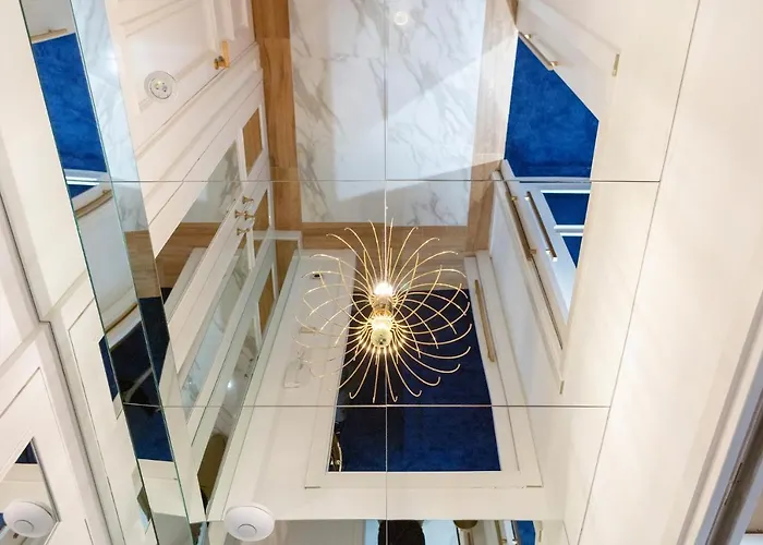 Apartment Luxurious By Sebastiana Group