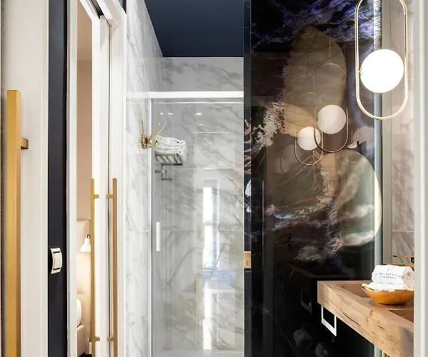 Luxurious By Sebastiana Group