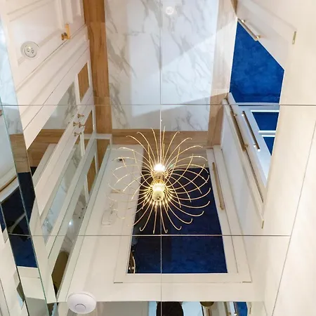 公寓 Luxurious By Sebastiana Group